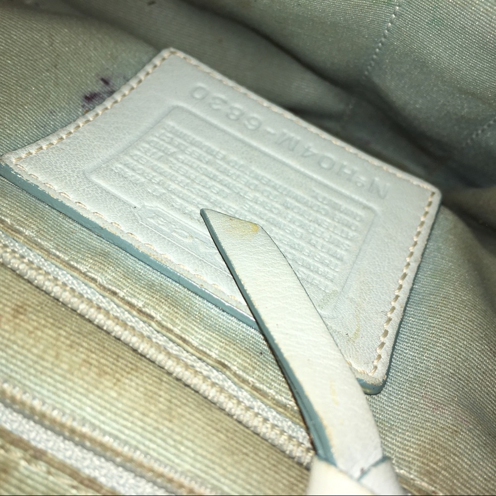 Authentic Coach - Picture 6 of 13
